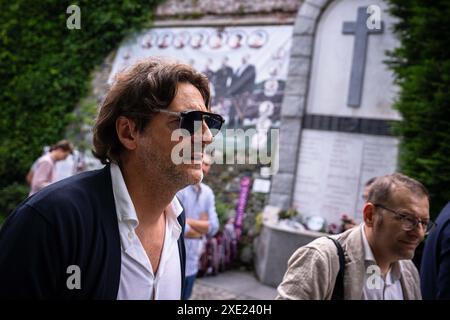 Torino, Italie. 25 juin 2024. Paolo Vanoli nouvel entraîneur-chef du Torino FC visite Superga à Turin, où le 4 mai 1949, l'avion transportant l'ensemble de l'équipe de football Torino (populairement connu sous le nom de Grande Torino), s'est écrasé dans le mur de soutènement à l'arrière de la basilique de Superga - mardi 25 juin 2024. Sport - soccer . (Photo de Marco Alpozzi/Lapresse) crédit : LaPresse/Alamy Live News Banque D'Images