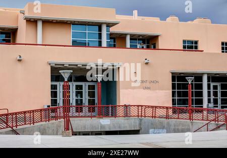 ALBUQUERQUE, NM, États-Unis - 15 MAI 2024 : Union étudiante à l'Université du Nouveau-Mexique. Banque D'Images