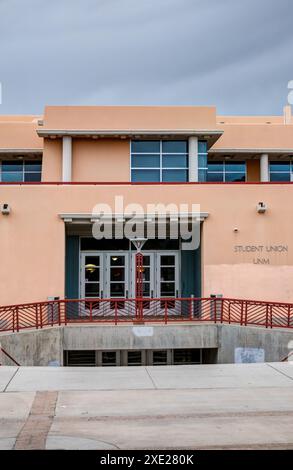 ALBUQUERQUE, NM, États-Unis - 15 MAI 2024 : Union étudiante à l'Université du Nouveau-Mexique. Banque D'Images