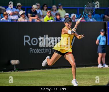 Eastbourne, Royaume-Uni, 25 juin 2024. Daria KASATKINA a battu Xinyu WANG (pic) lors du tournoi international de tennis de Rothesay au Devonshire Park , Eastbourne, East Sussex, Royaume-Uni. Banque D'Images