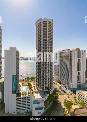 Miami, FL, États-Unis - 23 mai 2024 : photo aérienne Opera Tower Miami 2024 Banque D'Images