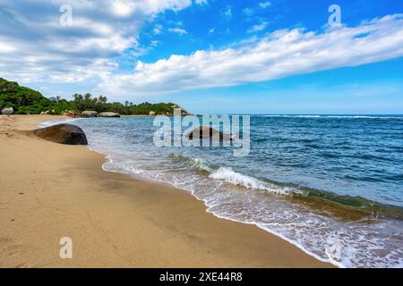 La plus belle plage des caraïbes, Playa Arenilla dans le parc national de Tayrona, Colombie Banque D'Images