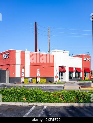 Un magasin de poulet KFC à Modesto California USA. Banque D'Images