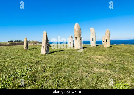 Monument des menhirs à la Corogne, Espagne Banque D'Images