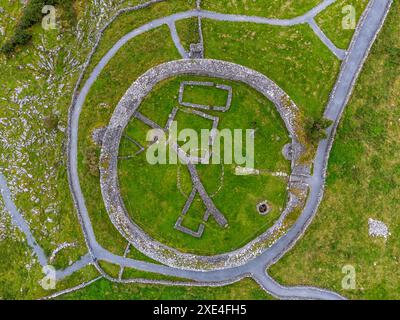 Fort de Caherconnell, année 500, forteresse habitée jusqu'à la fin du 16e siècle, le Burren, comté de Clare, Irlande, Royaume-Uni Banque D'Images