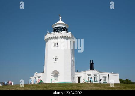 Maisons d'éclairage de l'avant-pays du Sud. Falaises blanches de Dover Kent Banque D'Images