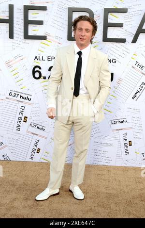 Jeremy Allen White aux arrivées pour la première de FX s THE BEAR Season Three, El Capitan Theatre, Los Angeles, CA, juin 25, 2024. photo de : Collection Priscilla Grant/Everett Banque D'Images