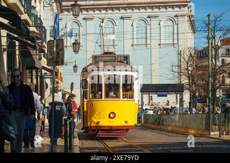 Tramway local, Lisbonne, Portugal, Europe Banque D'Images