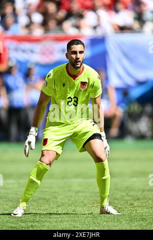 HAMBOURG, ALLEMAGNE - 19 JUIN : Thomas Strakosha lors du match de la phase de groupes de l'UEFA EURO 2024 entre la Croatie et l'Albanie au Volksparkstadion le 19 juin 2 Banque D'Images