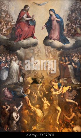 SPELLO, ITALIE - 18 MAI 2024 : la peinture de Jésus et Marie parmi les saints et les âmes du Purgatoire dans l'église Collegiata di San Lorenzo Banque D'Images