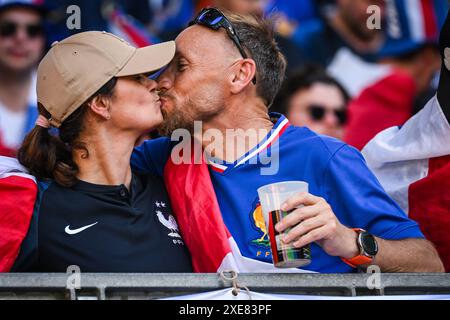 Dortmund, Allemagne. 25 juin 2024. Supporters de la France lors de l'UEFA Euro 2024, match de football du Groupe d entre la France et la Pologne le 25 juin 2024 au Parc signal Iduna de Dortmund, Allemagne - photo Matthieu Mirville/DPPI crédit : DPPI Media/Alamy Live News Banque D'Images