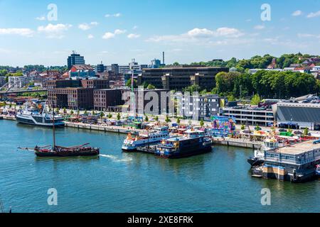 Kiel, 26. Jun. 24 Impressionen von der Kieler Woche aus der Innenstadt an der Hörn und am Rathaus *** Kiel, 26 juin 24 impressions de la Kieler Woche depuis le centre-ville à la Hörn et à la mairie Banque D'Images