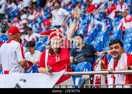 Fans de Géorgie géorgien v. Portugal, Herren, Fussball, 3. Spieltag, EURO 2024, 26.06.2024, Europameisterschaft, Gruppe F Foto : Eibner-Pressefoto/Bahho Kara Banque D'Images