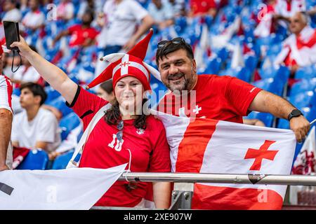 Fans de Géorgie géorgien v. Portugal, Herren, Fussball, 3. Spieltag, EURO 2024, 26.06.2024, Europameisterschaft, Gruppe F Foto : Eibner-Pressefoto/Bahho Kara Banque D'Images