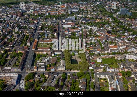 Vue aérienne, Schillerplatz, maison de retraite, Hamm, région de la Ruhr, Rhénanie du Nord-Westphalie, Allemagne, photographie aérienne, Seniorenheim, vue sur la ville, Urban, Architekt Banque D'Images