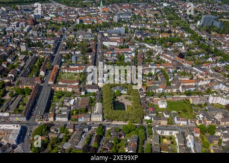 Vue aérienne, Schillerplatz, maison de retraite, Hamm, région de la Ruhr, Rhénanie du Nord-Westphalie, Allemagne, photographie aérienne, Seniorenheim, Architektur, développement urbain Banque D'Images
