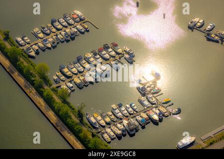 Vue aérienne, Herner Meer avec port de plaisance, amarrages, canal Rhin-Herne, Horsthausen, Herne, région de la Ruhr, Rhénanie du Nord-Westphalie, Allemagne, Banque D'Images