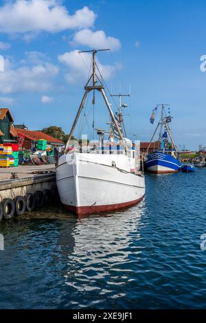 Bateau de pêche sur la rivière Schlei dans le Schleswig Holstein, Allemagne. Banque D'Images