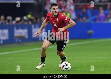 Gelsenkirchen, Allemagne. 26 juin 2024. Fussball UEFA EURO 2024 Gruppenphase 3. Spieltag Georgien - Portugal AM 26.06.2024 in der Arena AufSchalke in Gelsenkirchen Luka Lochoshvili ( Georgien ) Foto : Revierfoto crédit : ddp Media GmbH/Alamy Live News Banque D'Images