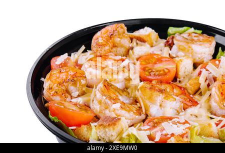 Salade César avec crevettes grillées et parmesan Banque D'Images