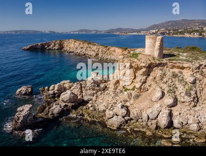 Ancienne tour de défense de l'îlot d'Illetes Banque D'Images