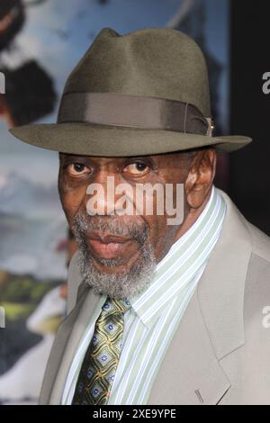 HOLLYWOOD, CA - 13 FÉVRIER : Bill Cobbs à la première de Walt Disney Pictures 'Oz the Great and Powered' au El Capitan Theatre le 13 février 2013 à Hollywood, Californie. Crédit mpi25/MediaPunch Inc Banque D'Images