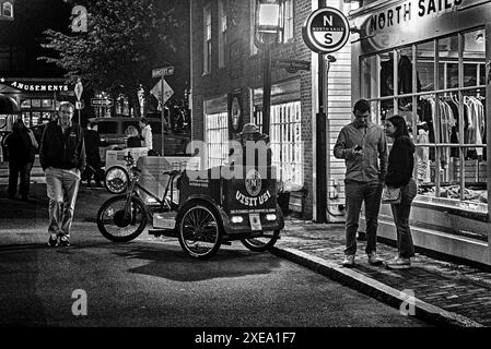 Newport. Evening Streets, Massachusetts, Nouvelle-Angleterre, États-Unis Banque D'Images