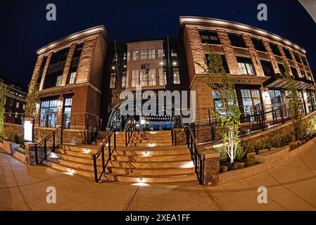 Newport. Evening Streets, Massachusetts, Nouvelle-Angleterre, États-Unis Banque D'Images