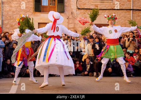 Danse traditionnelle es Cossiers. Algaida. Majorque. Îles Baléares. Espagne. Banque D'Images