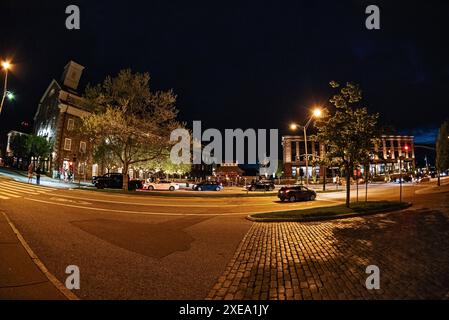 Newport. Evening Streets, Massachusetts, Nouvelle-Angleterre, États-Unis Banque D'Images