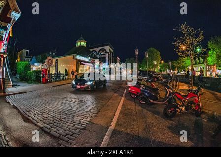 Newport. Evening Streets, Massachusetts, Nouvelle-Angleterre, États-Unis Banque D'Images