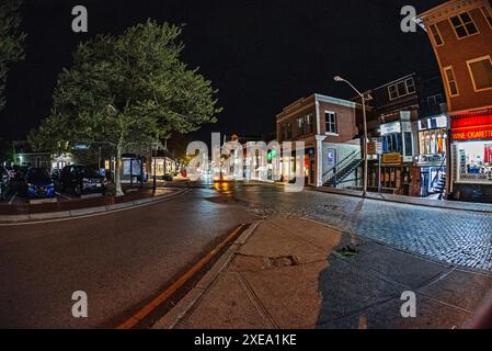 Newport. Evening Streets, Massachusetts, Nouvelle-Angleterre, États-Unis Banque D'Images