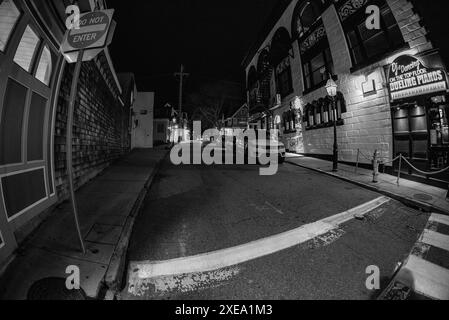 Newport. Evening Streets, Massachusetts, Nouvelle-Angleterre, États-Unis Banque D'Images