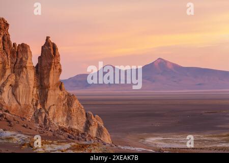 Le désert d'Atacama s'étend le long de la côte pacifique de l'Amérique du Sud sur une distance d'environ 1200 kilomètres, Chili Banque D'Images