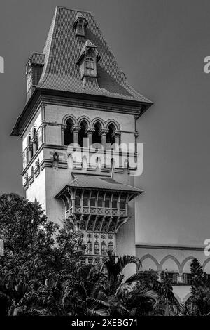 11 12 2016 Vintage Vieux Noir et Blanc photo du patrimoine architecture-Central Railway Hospital-Dr Baba Saheb Ambedkar Rd, Mumbai, Maharashtra INDE AS Banque D'Images