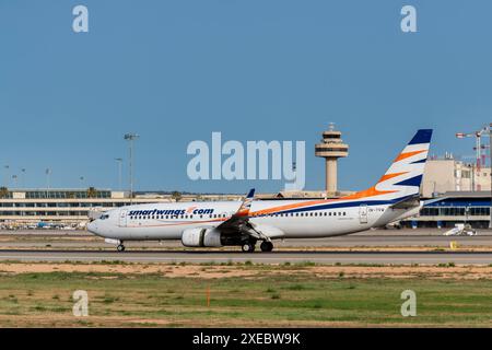 20240626 Palma de Majorque PALMA, ESPAGNE - JUIN 26 2024 : OK-TVW Smartwings Boeing 737-86QWL at - Palma de Majorque le 26 juin 2024 à Palma, . Palma Baleares Espagne *** 20240626 Palma de Mallorca PALMA, ESPAGNE JUIN 26 2024 OK TVW Smartwings Boeing 737 86Q WL à Palma de Mallorca le 26 juin 2024 à Palma, Palma Baleares Espagne Banque D'Images