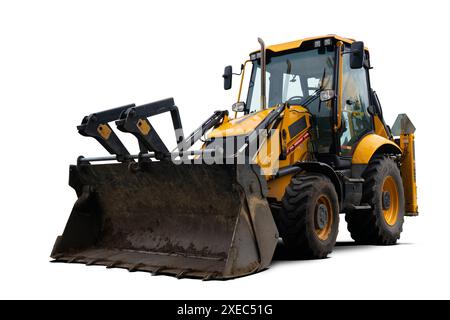 tracteur de chargeuse-pelleteuse jaune isolé sur fond blanc Banque D'Images