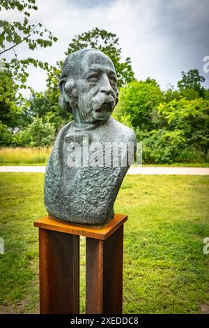 Potsdam, Landeshauptstadt Brandebourg : Theodor Fontane Archiv, Villa Quandt - 27.06.2024 Potsdam *** Potsdam, capitale de l'État du Brandebourg Theodor Fontane Archive, Villa Quandt 27 06 2024 Potsdam Banque D'Images