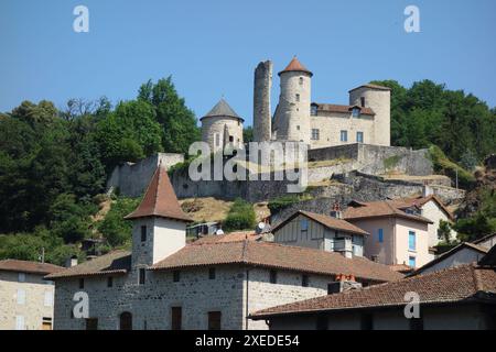 Laroquebrou en France Banque D'Images