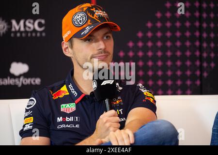 #1 Max Verstappen (NDL) ASTON MARTIN ORACLE REDBULL COURSE vue en paddock lors du F1 QATAR ARWAYS AUSTRIAN GP 2024 du 28 au 230 juin @FOTO RACINGPICTURE lors du Formula 1 Qatar Airways Austrian Grand Prix 2024 - Practice 1, Championnat de formule 1 en Autriche, Autriche, juin 28 2024 Banque D'Images