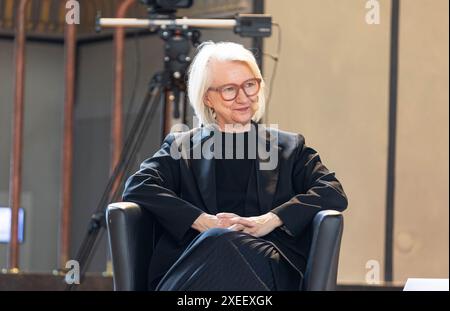 Munich, Allemagne. 27 juin 2024. Monika Schnitzer à l'Assemblée annuelle de l'ifo pour le 75e anniversaire de la fondation de l'institut ifo le 27 juin 2024 à l'Université de Munich, en Allemagne. (Photo de Alexander Pohl/Sipa USA) crédit : Sipa USA/Alamy Live News Banque D'Images