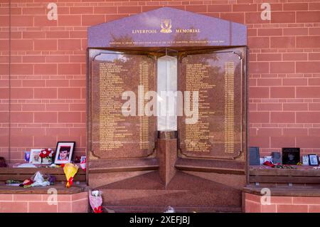 Mémorial du Liverpool FC aux 97 supporters morts à Hillsborough lors de la demi-finale de la FA Cup contre Nottingham Forest le 15 avril 1989. Banque D'Images