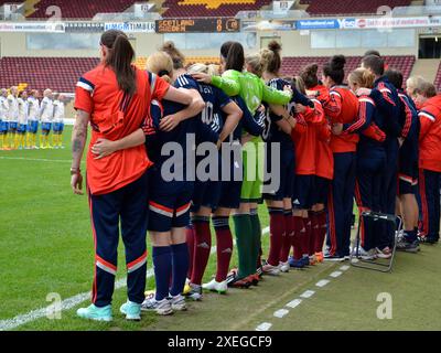 MOTHERWELL, ÉCOSSE - 14 JUIN 2014 : un match de qualification de la coupe du monde 2015 contre l'Ecosse et la Suède à Motherwell. Banque D'Images