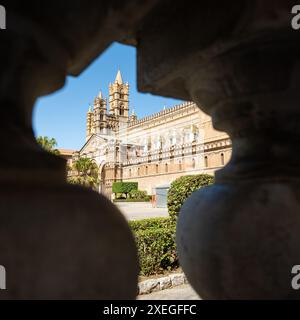 Vue sur la cathédrale de Palerme en Sicile Banque D'Images
