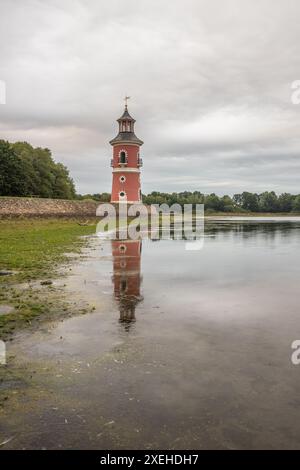 Phare baroque Moritzburg, paysage, parc au bord du lac, Dresde, Saxe, Allemagne Banque D'Images