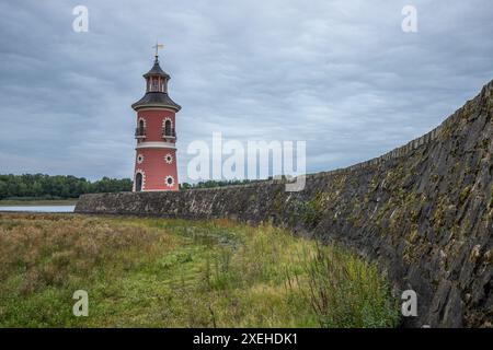 Phare baroque Moritzburg, paysage, parc au bord du lac, Dresde, Saxe, Allemagne Banque D'Images