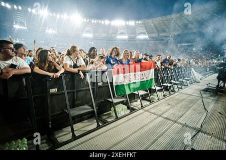 Rome, stade Olympique Max Pezzali le stade Olympique de Rome est prêt et a accueilli « MAX FOREVER (Hits Only) », la première visite du stade de Max Pezzali. Sur la photo : Max Pezzali Banque D'Images