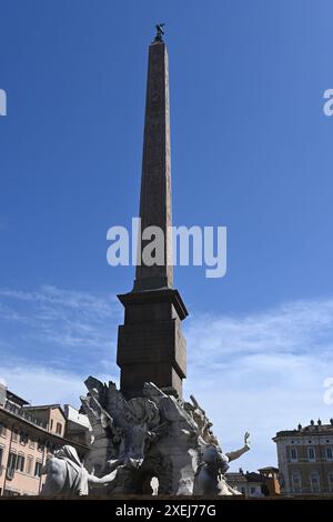 Eurore, Italie, Rome Ponte Sant'Angelo Pons Aelius et Panthéon Banque D'Images