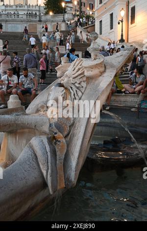 Eurore, Italie, Rome la place d'espagne et Ponte Sant'Angelo Banque D'Images