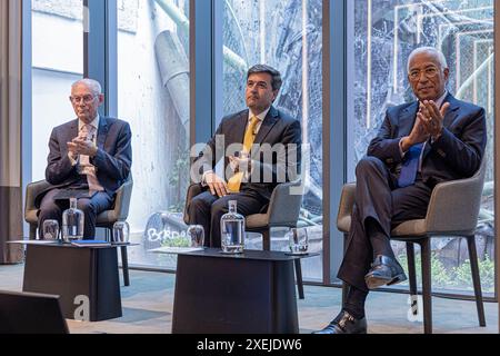 Lisboa, Portugal. 18 juin 2024. Lisbonne, 18/06/2024 - Herman Van Rompuy (ancien président du Conseil européen) et António Costa (ancien premier ministre portugais) dans l'auditorium Abreu Advogados. Débat modéré par Henrique Burnay et organisé par le Knowledge Institute et le crédit de l'ambassade de Belgique : Atlantico Press/Alamy Live News Banque D'Images